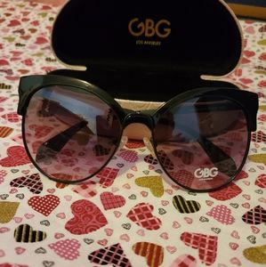 NWT G by Guess sunglasses